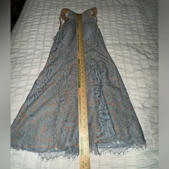 Dress the Population women’s small blue over nude halter high neck dress - Picture 3 of 12